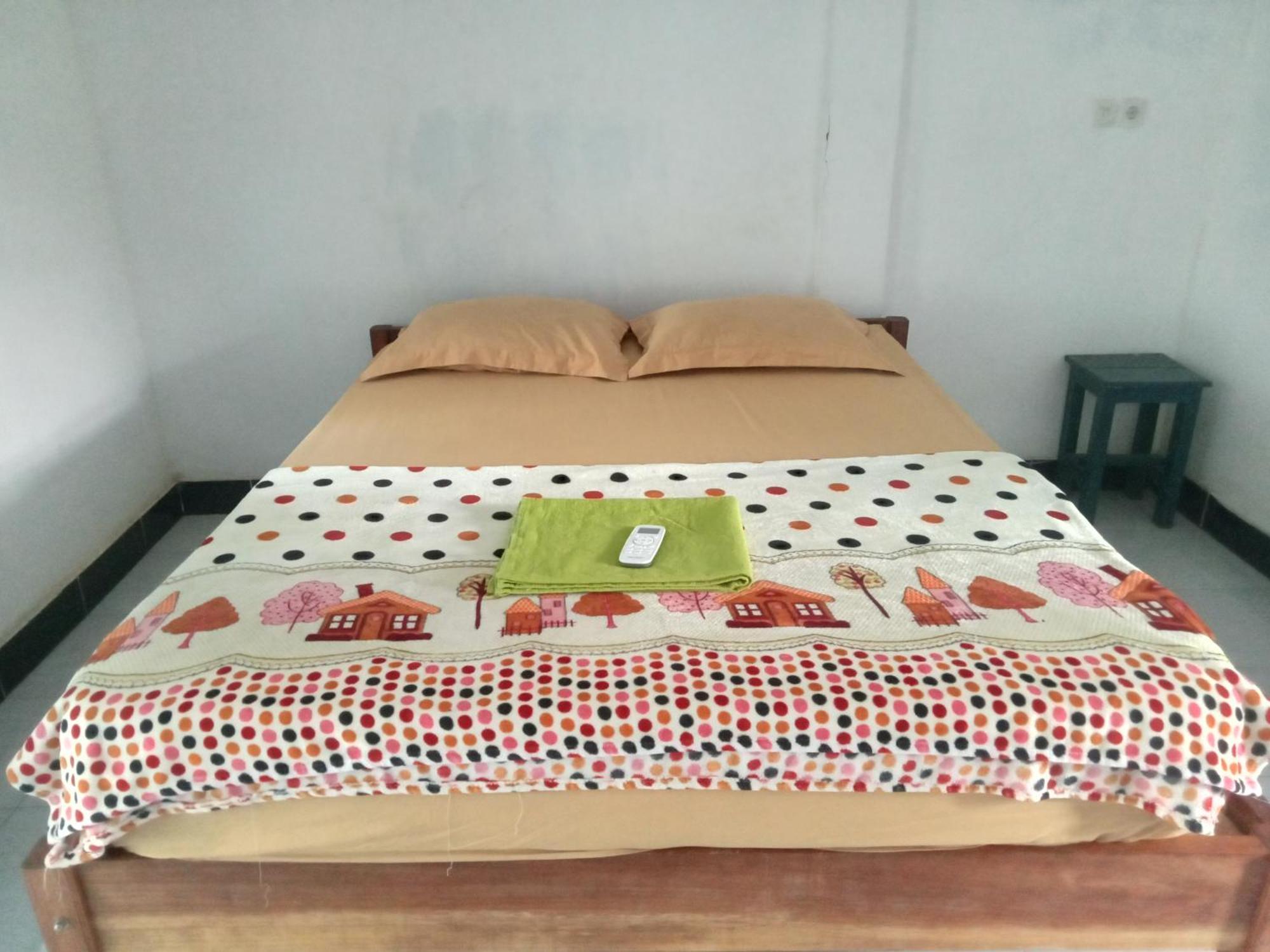 Bulan Homestay Plambi Екстер'єр фото